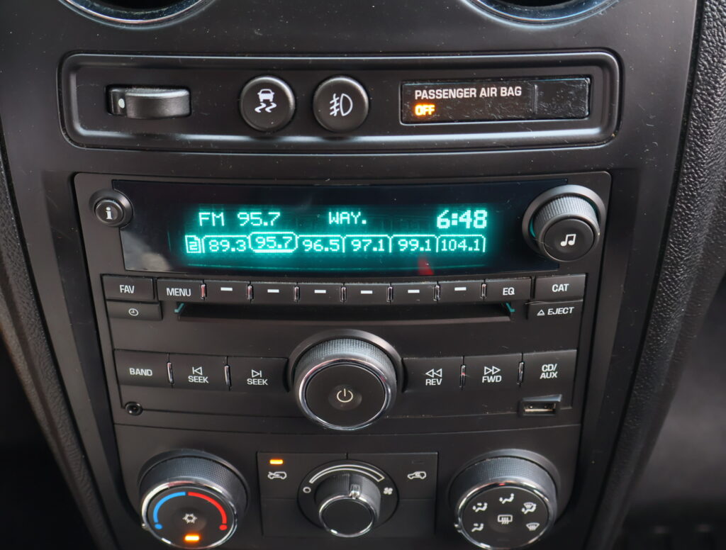 2010 BLACK CHEVROLET HHR EXT SPORTS VAN