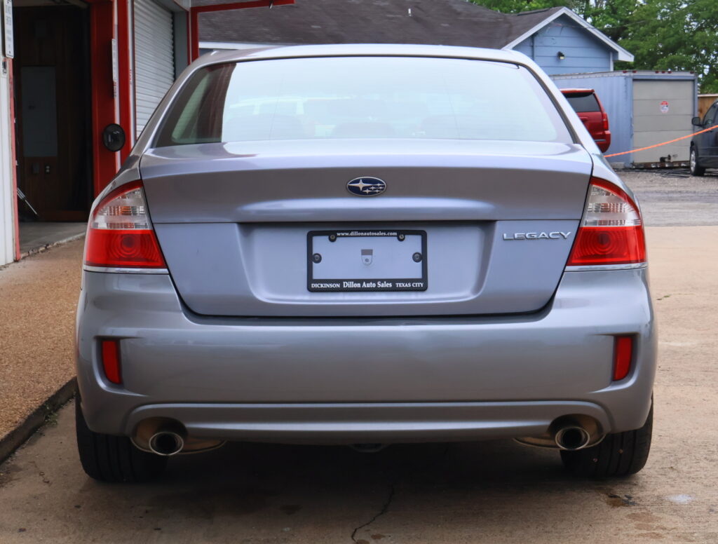 2008 SILVER SUBARU LEGACY SEDAN 4-DR