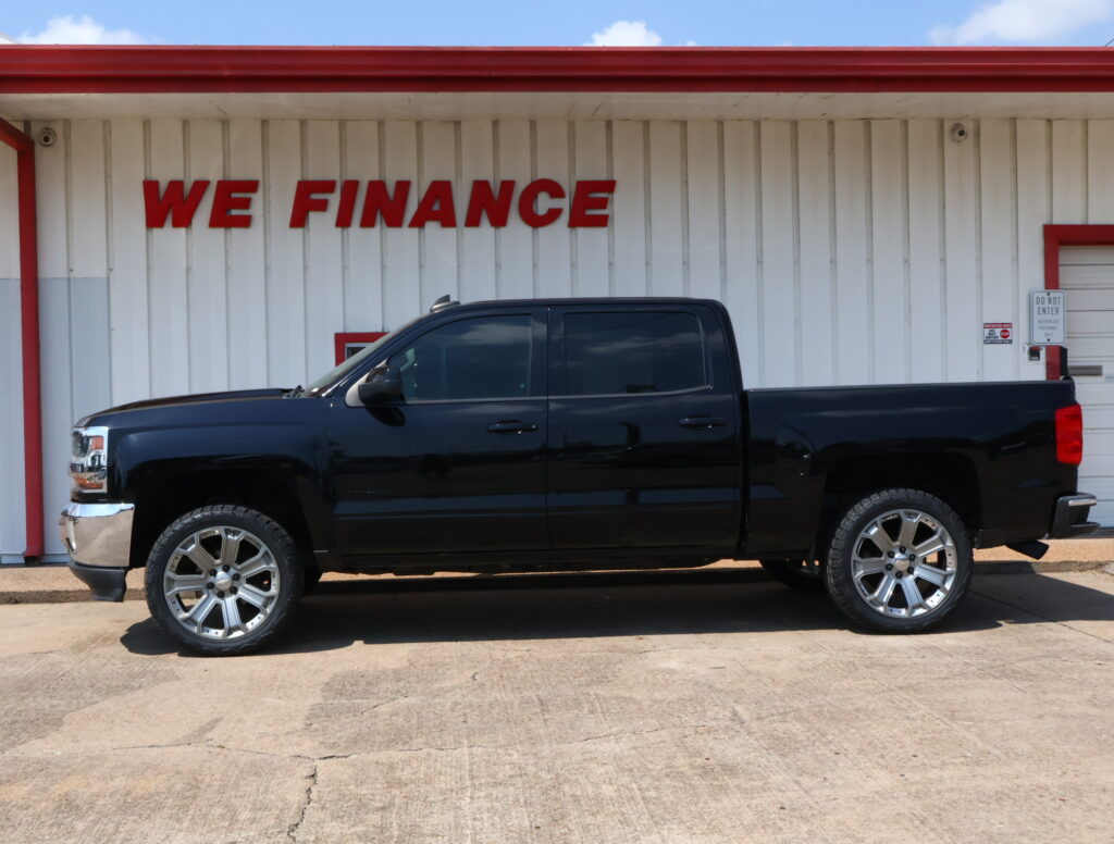 2018 BLACK CHEVROLET SILVERADO 1500 CREW CAB PICKUP 4-DR