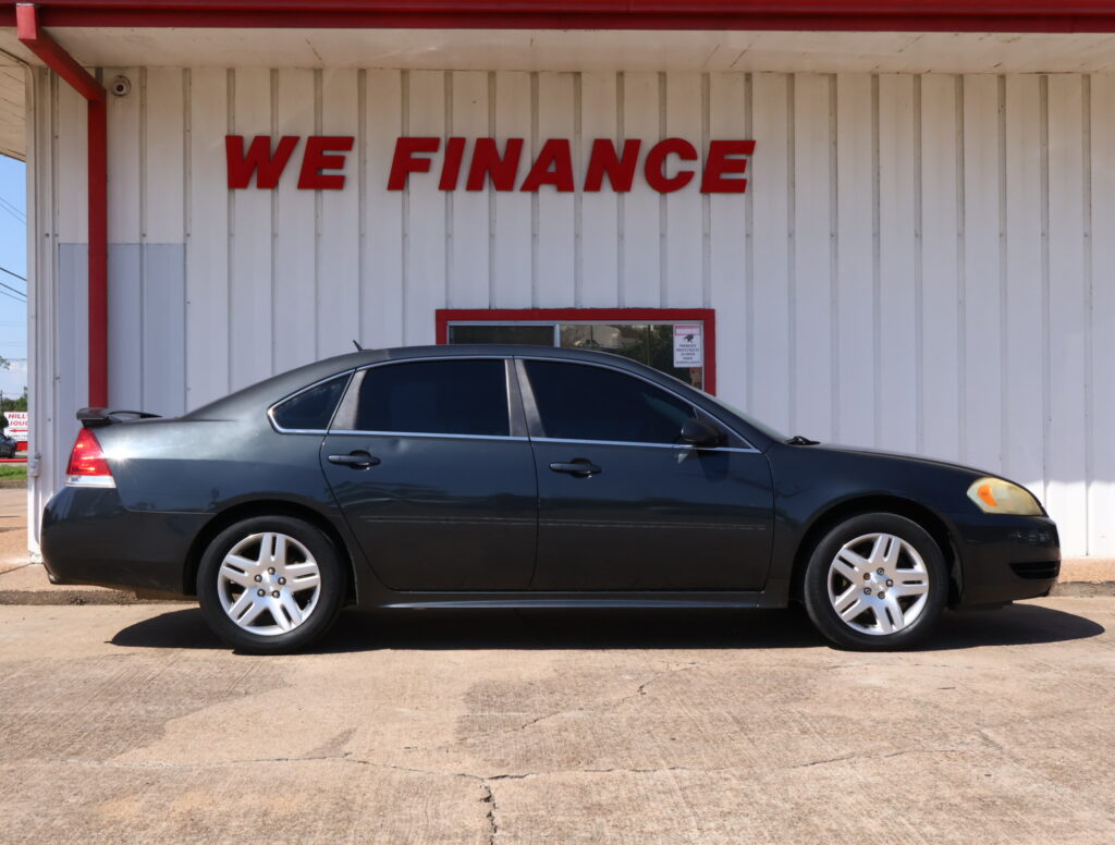 2013 GRAY CHEVROLET IMPALA SEDAN 4-DR