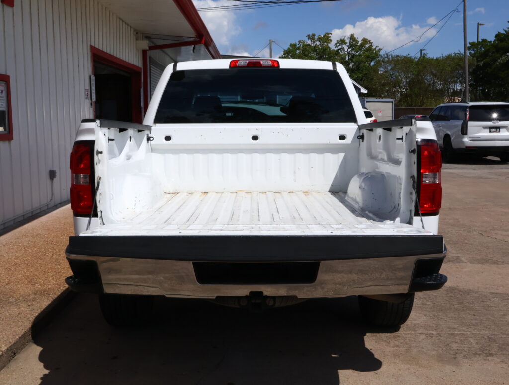 2016 WHITE GMC SIERRA 1500 CREW CAB PICKUP 4-DR