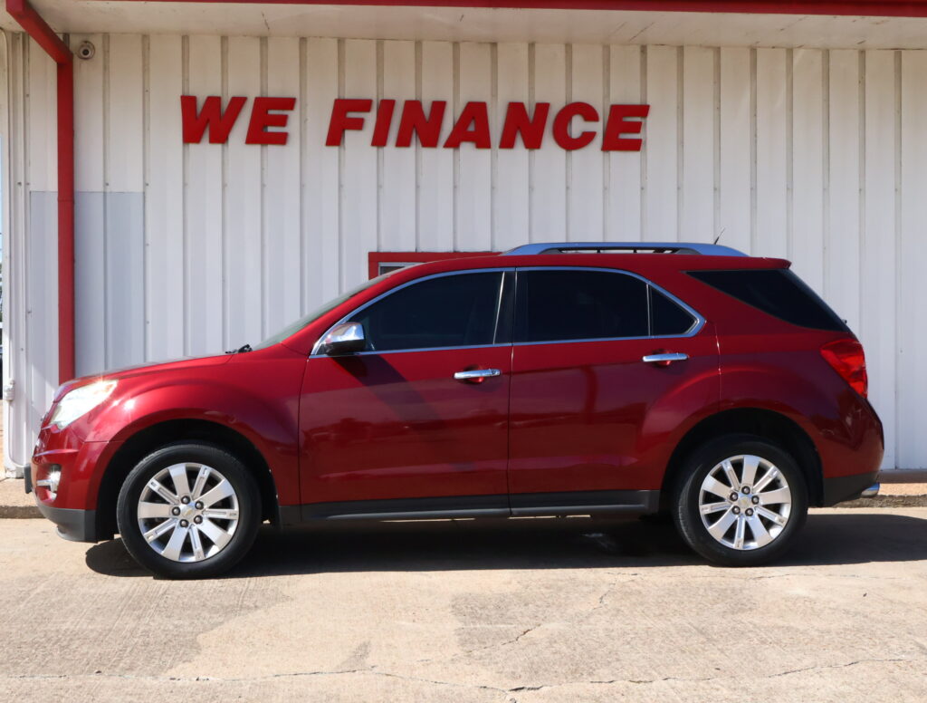 2011 MAROON CHEVROLET EQUINOX SUV 4-DR