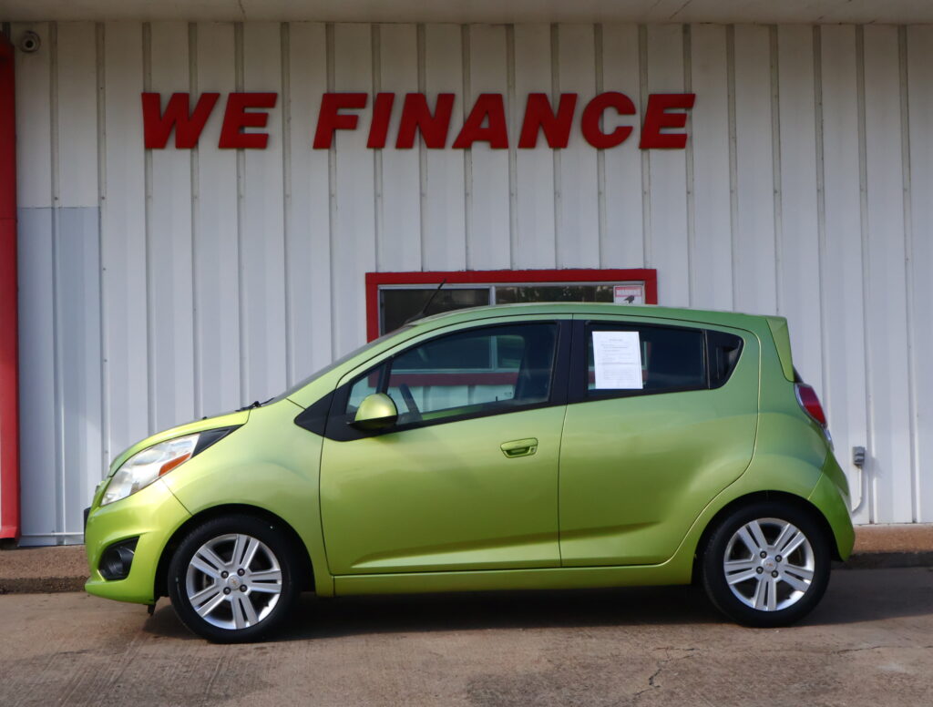 2013 GREEN CHEVROLET SPARK HATCHBACK 4-DR