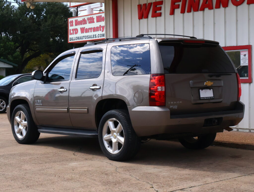 2013 BEIGE CHEVROLET TAHOE SUV 4-DR