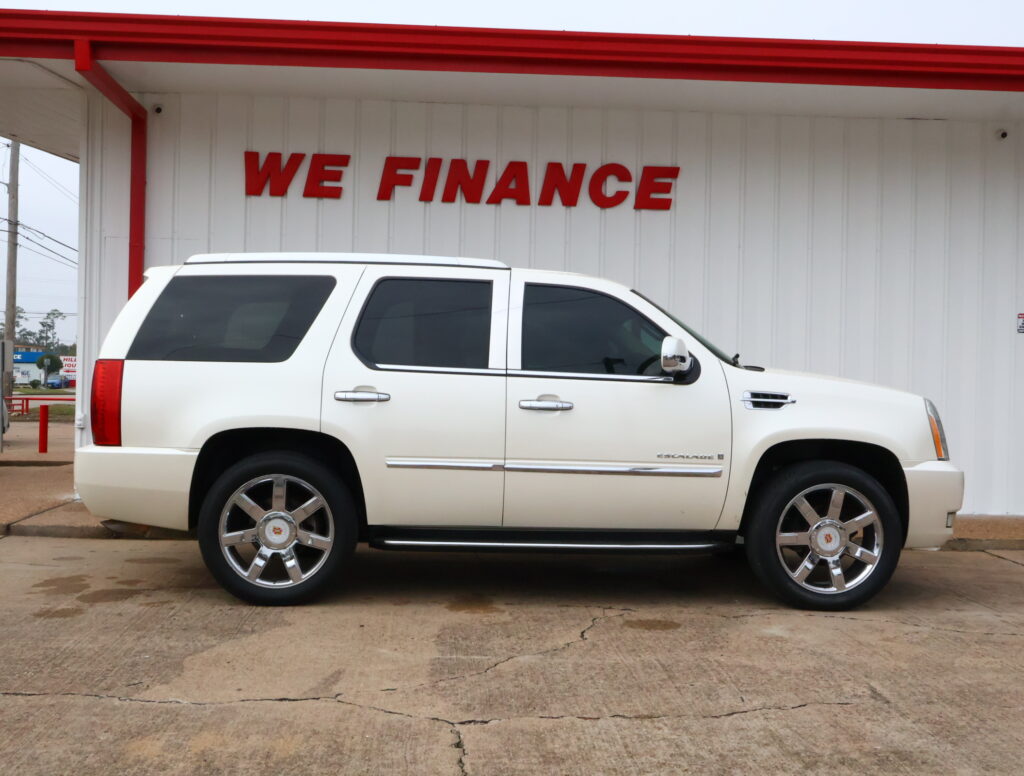 2008 WHITE CADILLAC ESCALADE SUV 4-DR