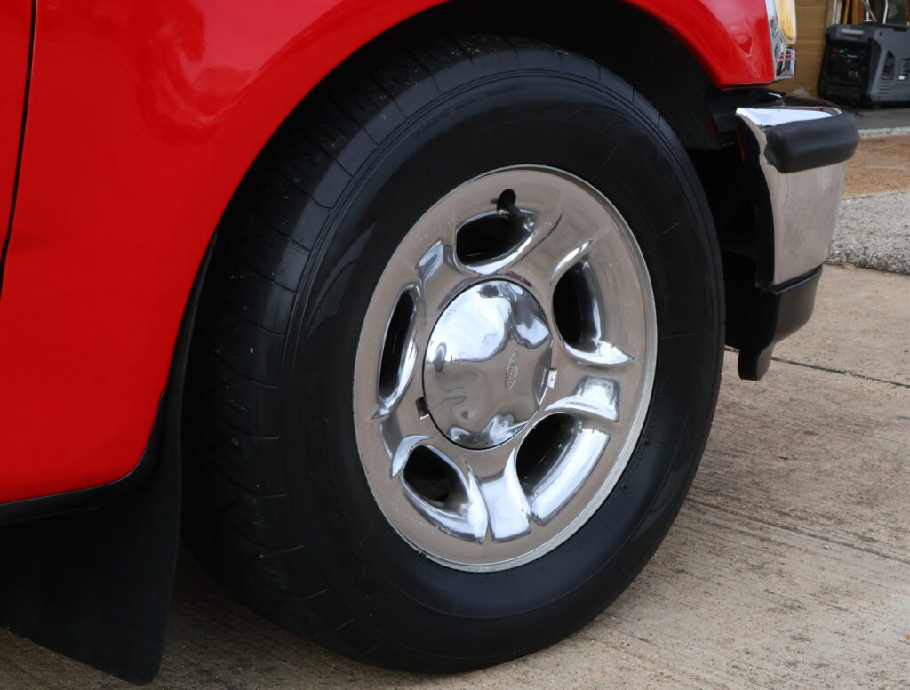 1997 RED FORD F-150 EXT CAB PICKUP 3-DR