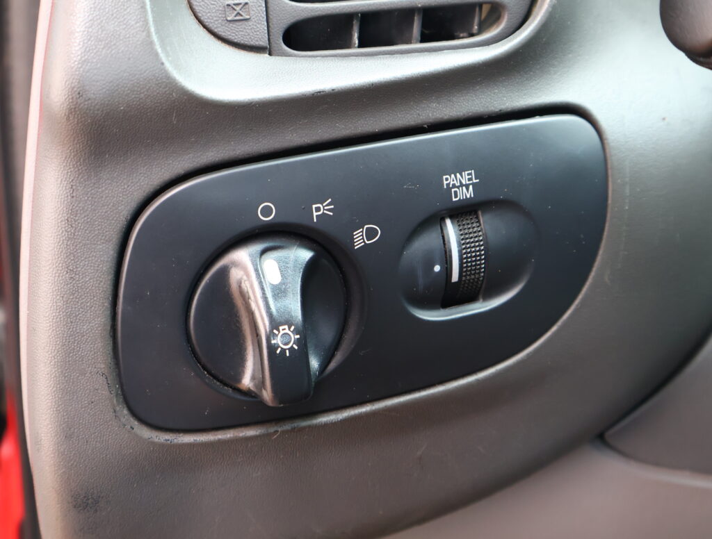 1997 RED FORD F-150 EXT CAB PICKUP 3-DR