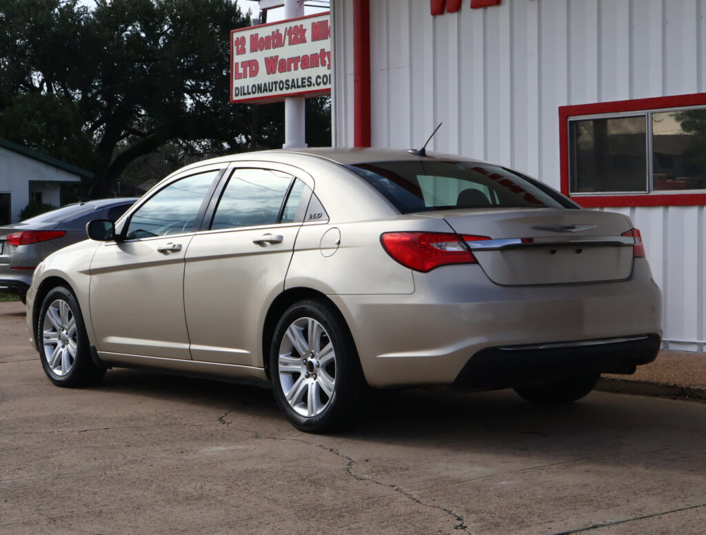 2013 TAN CHRYSLER 200 SEDAN 4-DR