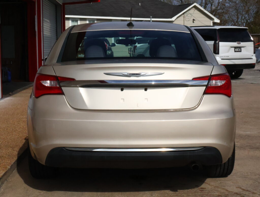 2013 TAN CHRYSLER 200 SEDAN 4-DR