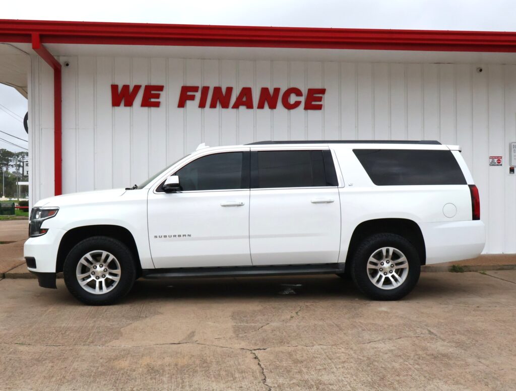 2015 WHITE CHEVROLET SUBURBAN SUV 4-DR