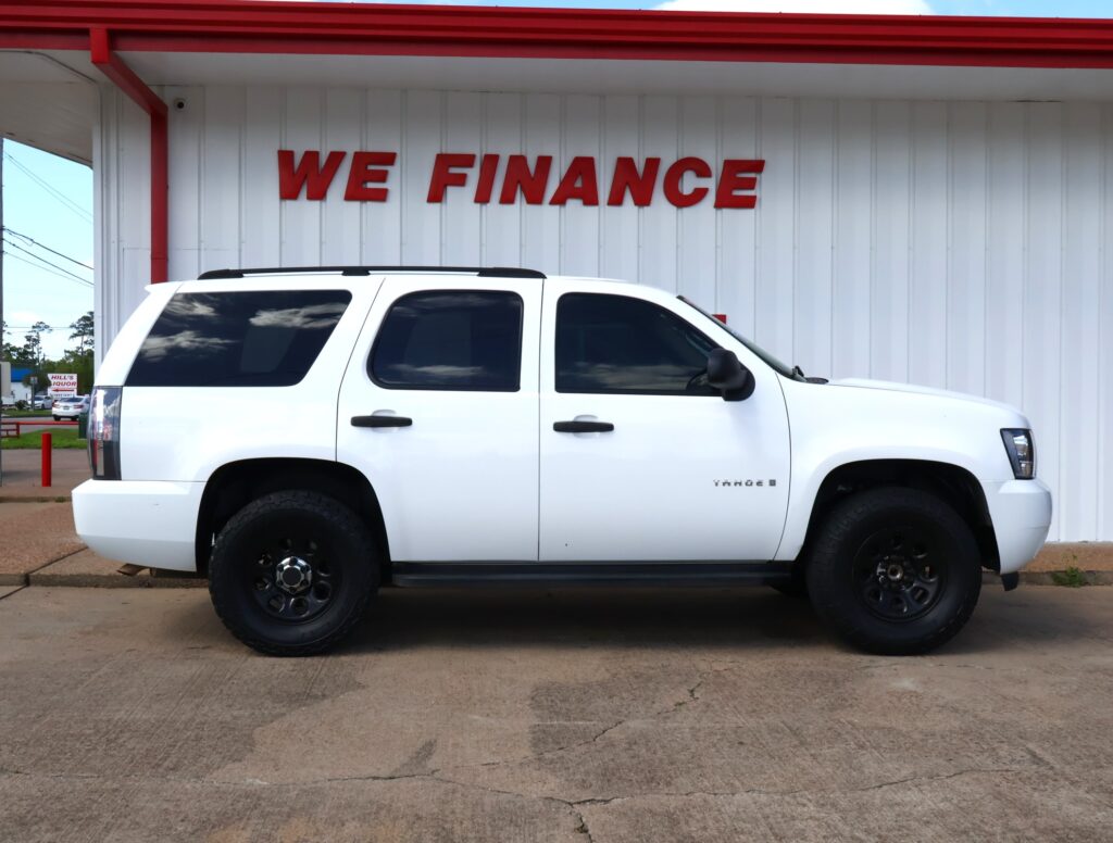 2007 WHITE CHEVROLET TAHOE SUV 4-DR