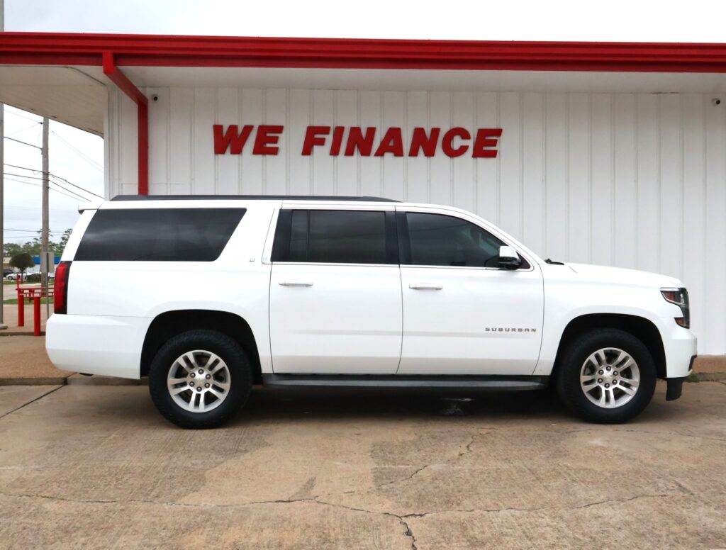 2015 WHITE CHEVROLET SUBURBAN SUV 4-DR