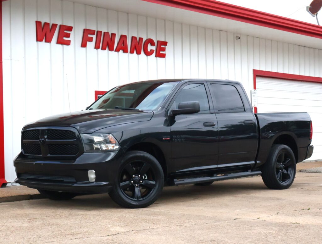 2011 SILVER JEEP LIBERTY SUV 4-DR