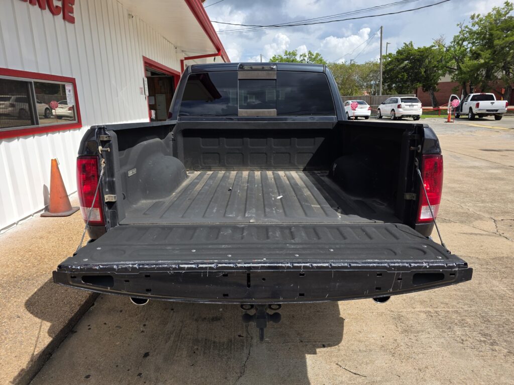 2016 GRAY RAM 1500 CREW CAB PICKUP 4-DR