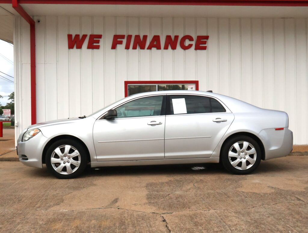 2012 SILVER CHEVROLET MALIBU SEDAN 4-DR