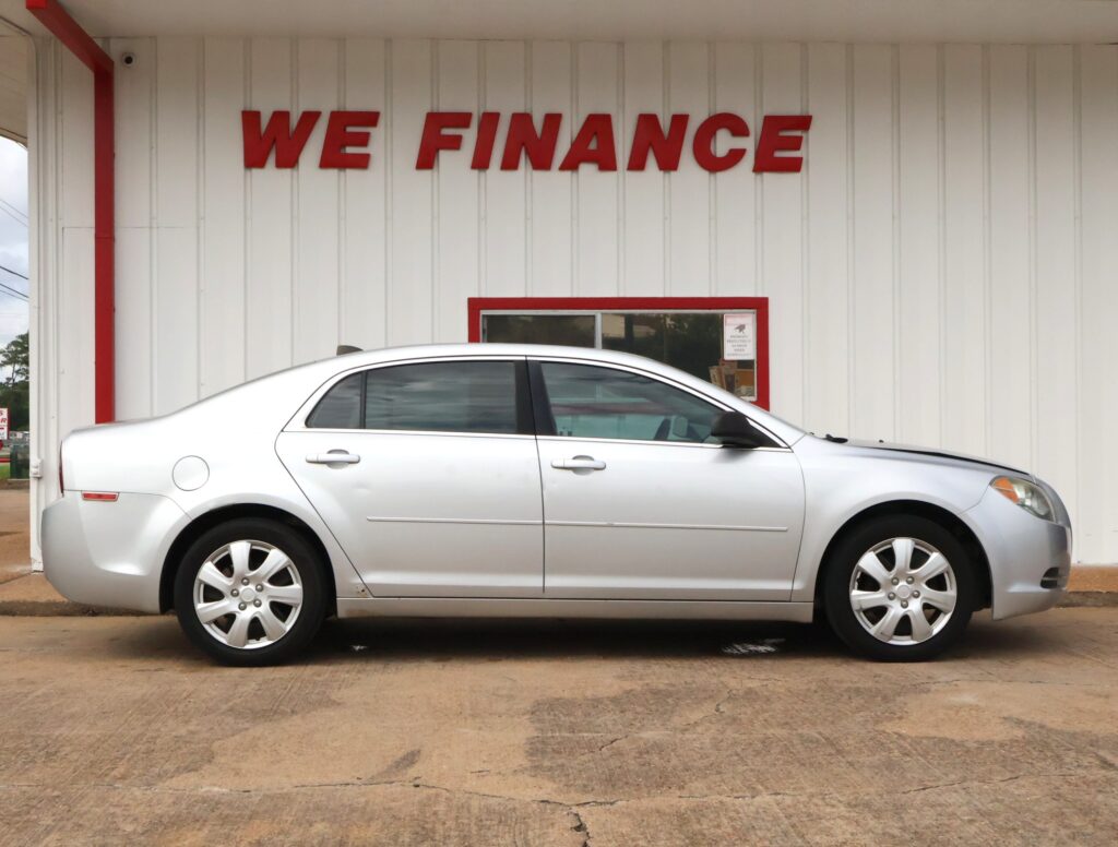 2012 SILVER CHEVROLET MALIBU SEDAN 4-DR