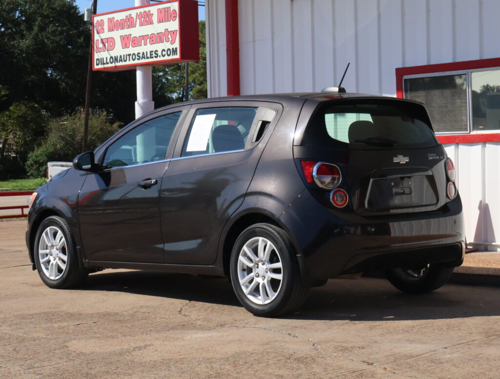 2016 BLACK CHEVROLET SONIC HATCHBACK 4-DR